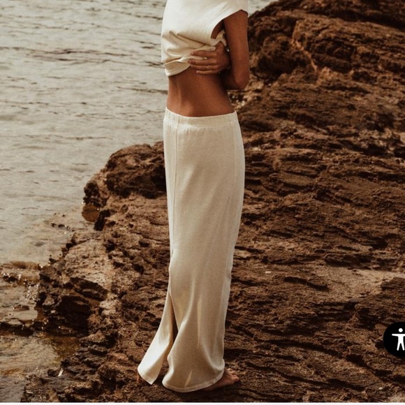 NWT ZARA long maxi slit skirt size small - Picture 2 of 8